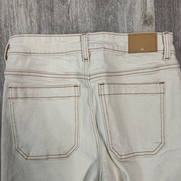 ZARA High Waisted Wide Leg Jeans Cream Tan Contrast Stitch Raw Hem Women US 4 - Picture 10 of 10